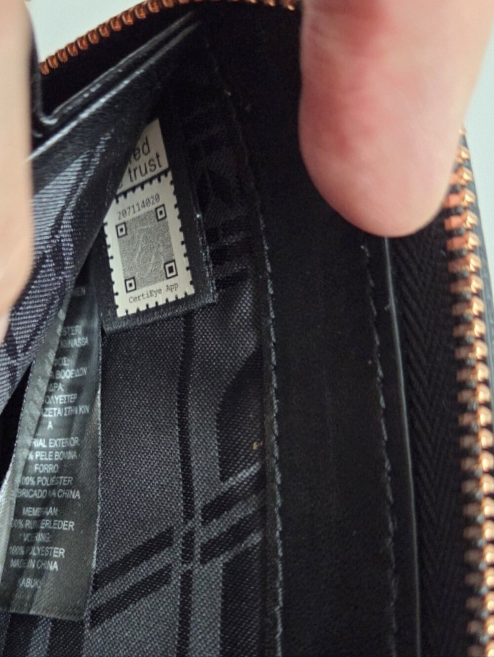Ted Baker London Black Leather Zip Around Long Wallet With Rose Gold Hardware - Picture 10 of 16